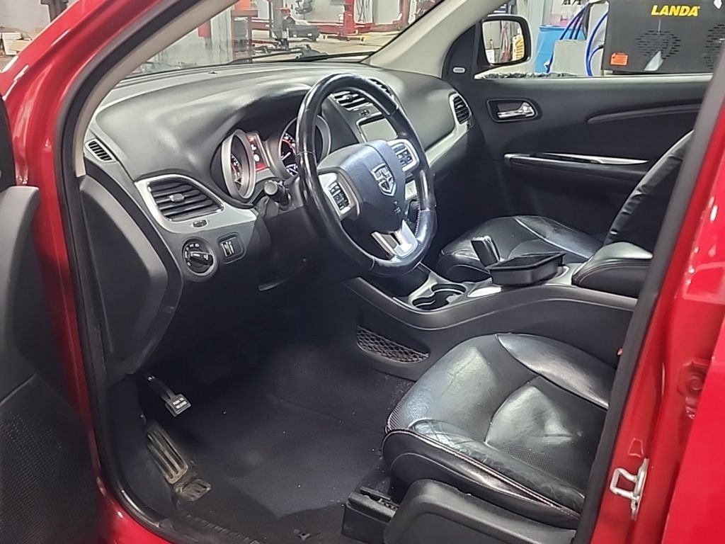 Used 2019 Red Dodge GT image 4