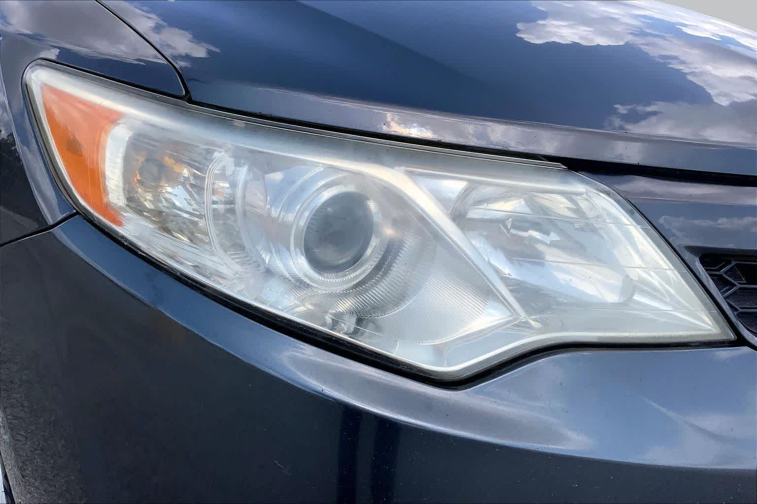 Used 2013 Magnetic Gray Metallic Toyota SE image 25