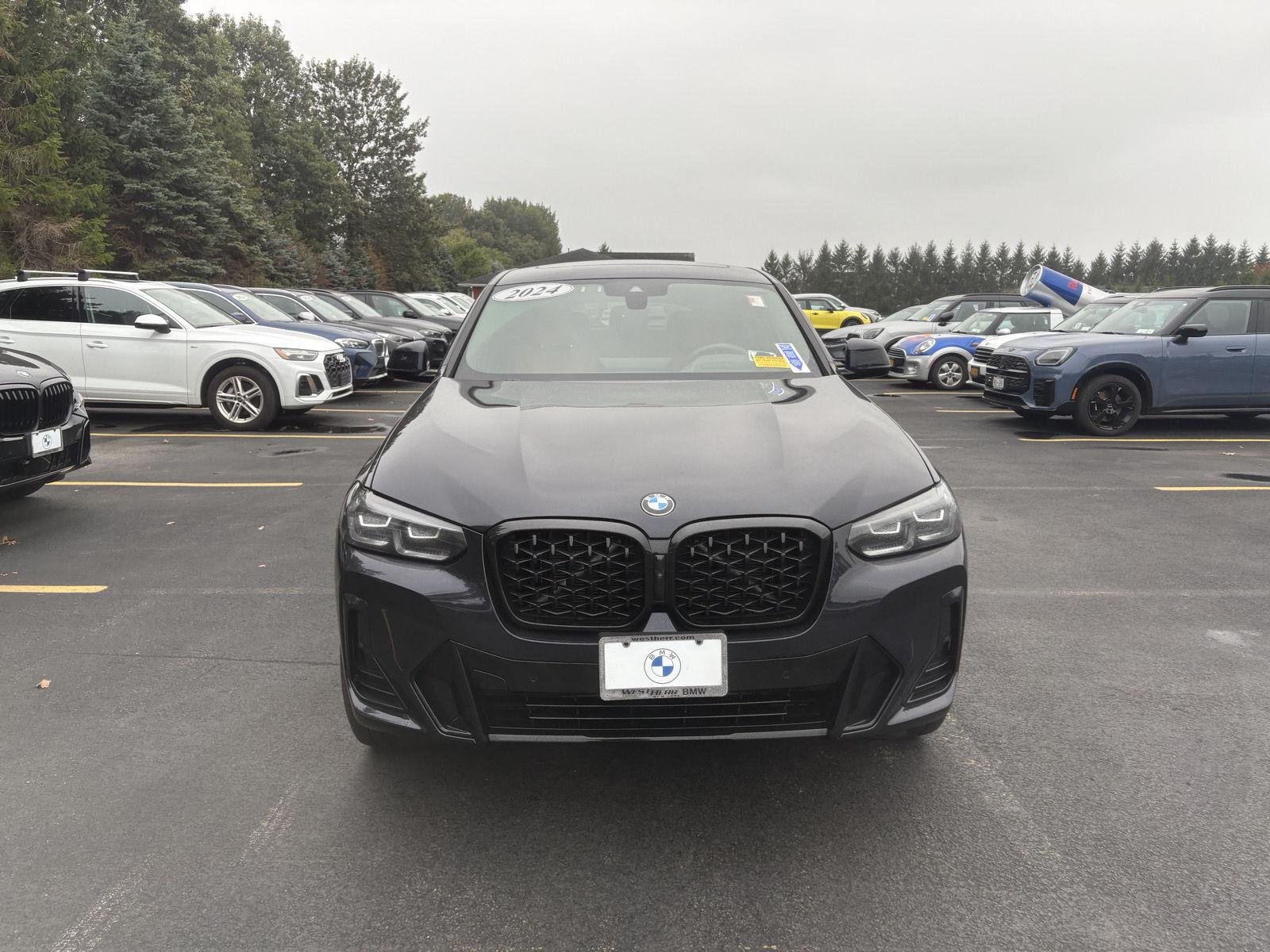 Used 2024 Carbon Black Metallic BMW xDrive30i image 2