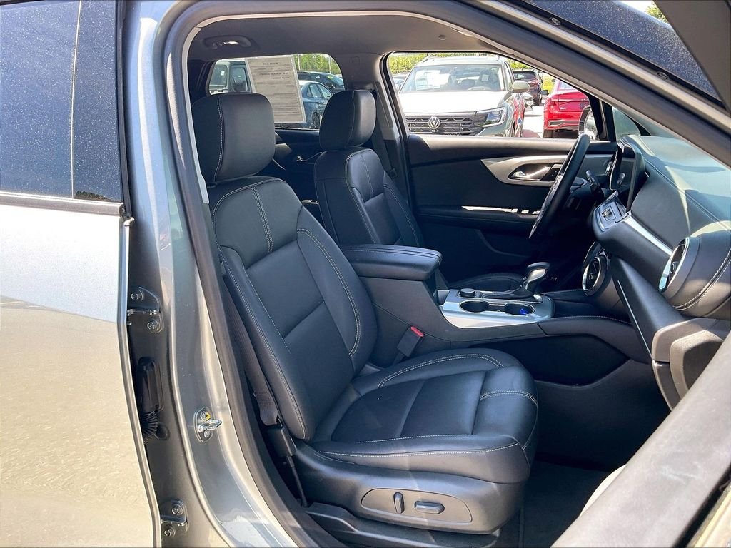 Used 2023 Gray Chevrolet LT image 10
