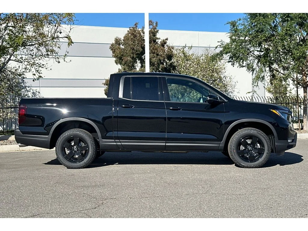 New 2026 Crystal Black Pearl Honda Black Edition image 3