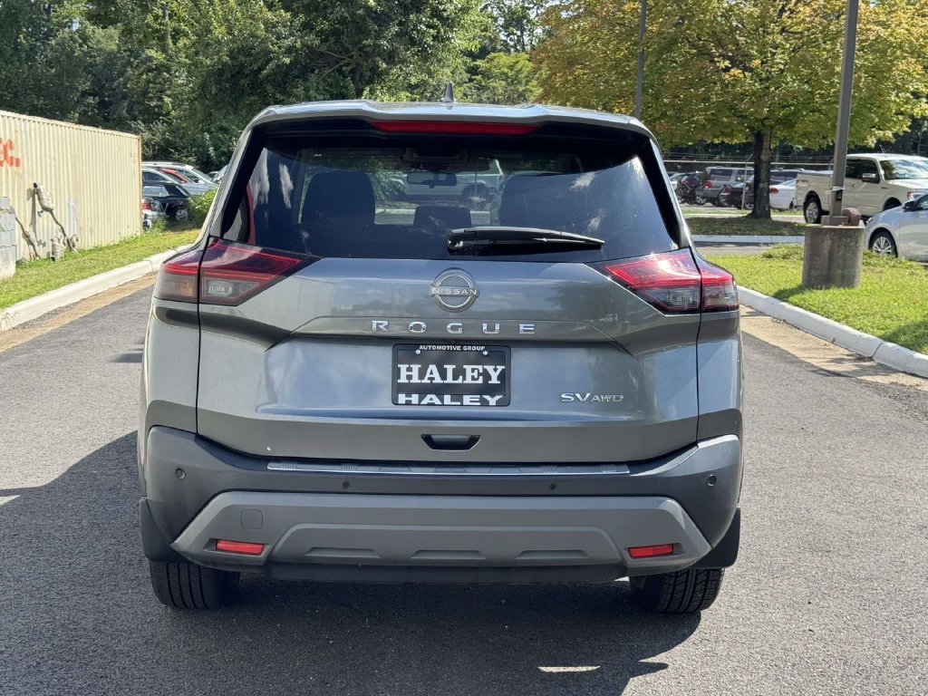 Used 2023 Gray Nissan SV image 22