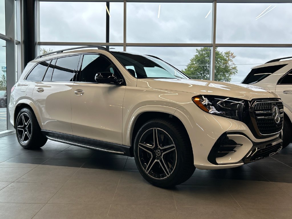 New 2027 Polar White Mercedes-Benz GLS 450 image 1