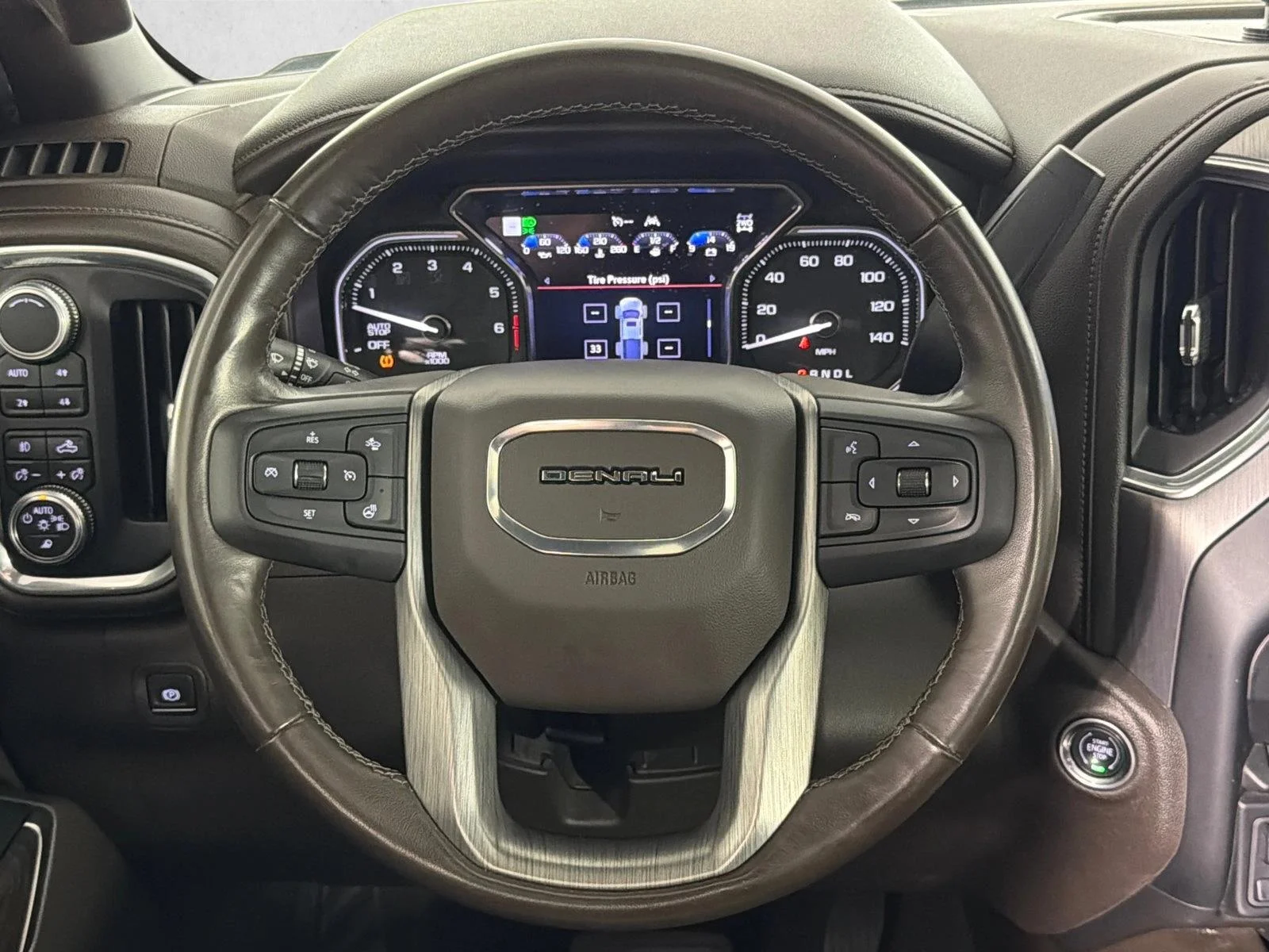 Used 2019 White GMC Denali image 25