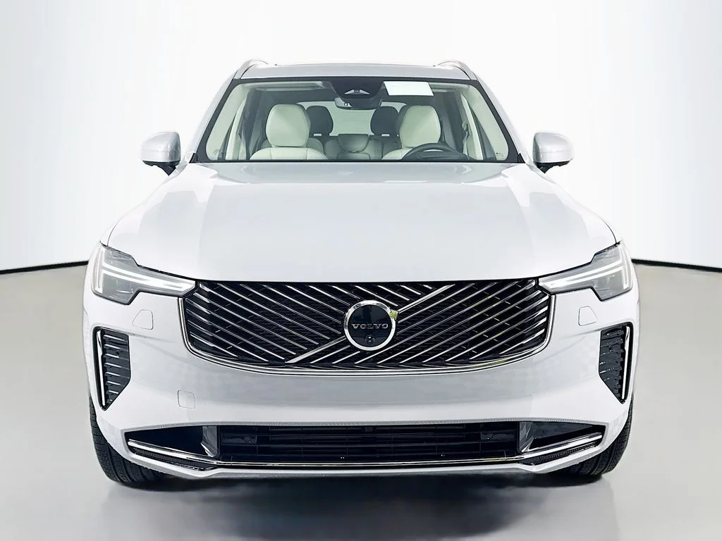 New 2026 Gray Metallic Volvo T8 Ultra image 6