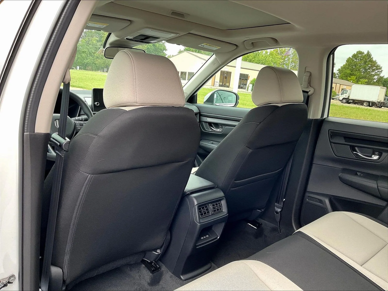 New 2027 Platinum White Pearl Honda EX image 24