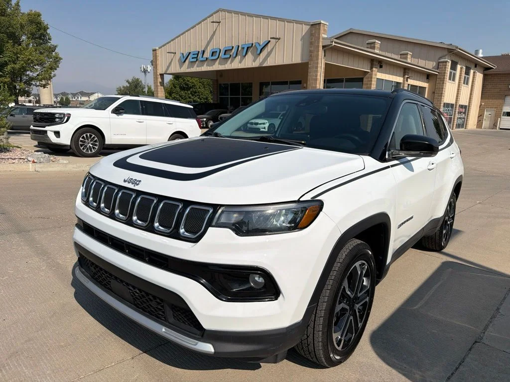 Used 2022 White Jeep Limited image 6