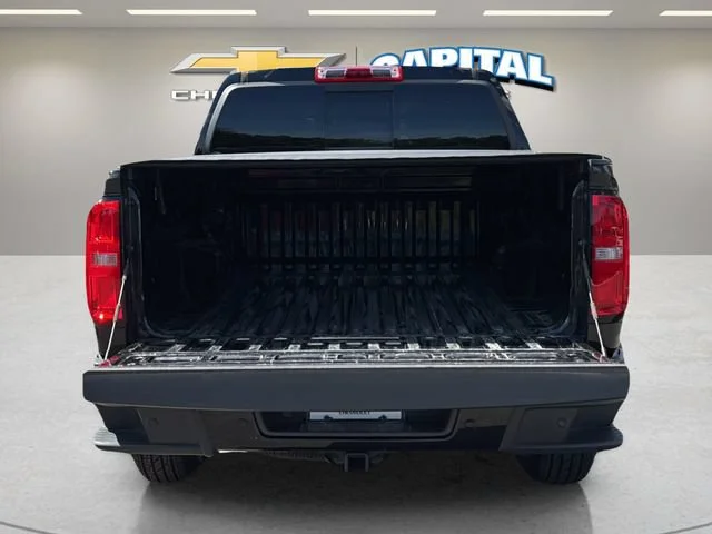 Used 2022 BLACK Chevrolet 4WD Z71 image 30