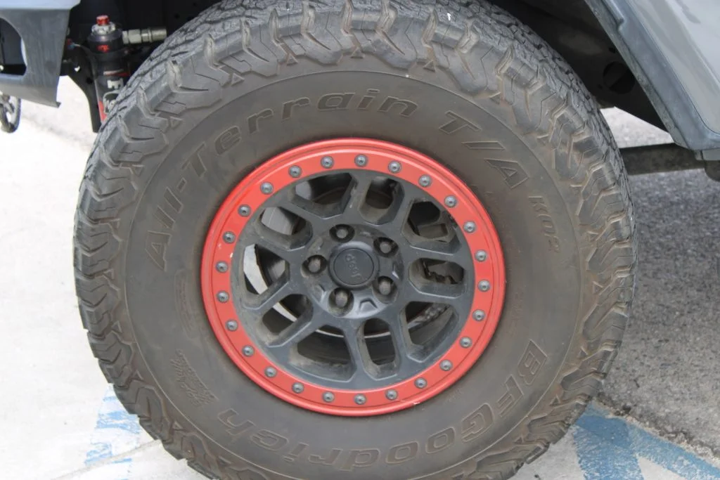 Used 2021 Gray Jeep Sport image 8