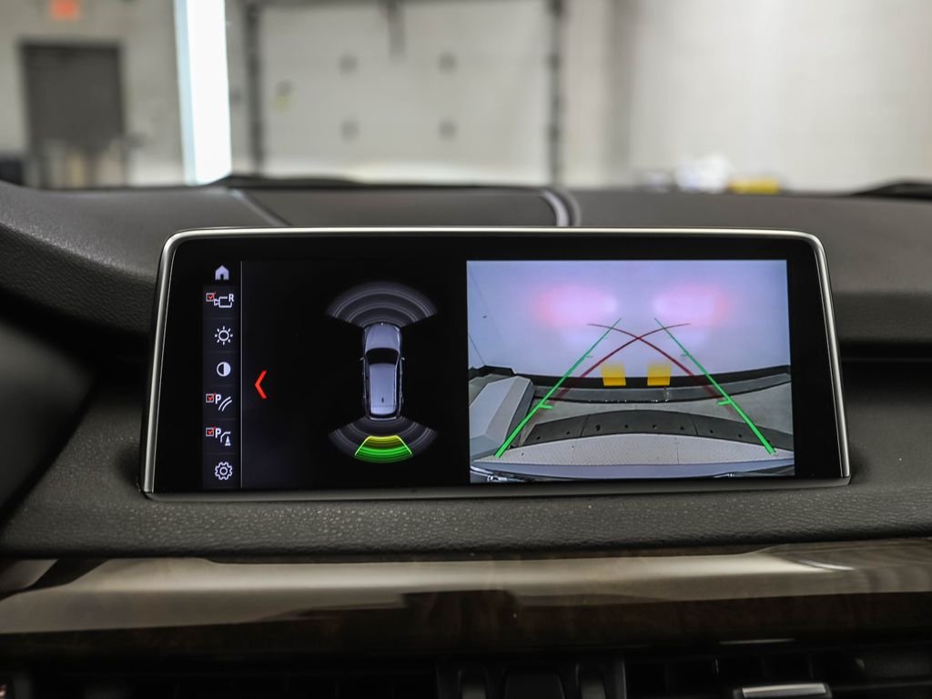 Used 2018 Space Gray Metallic BMW xDrive35i image 18