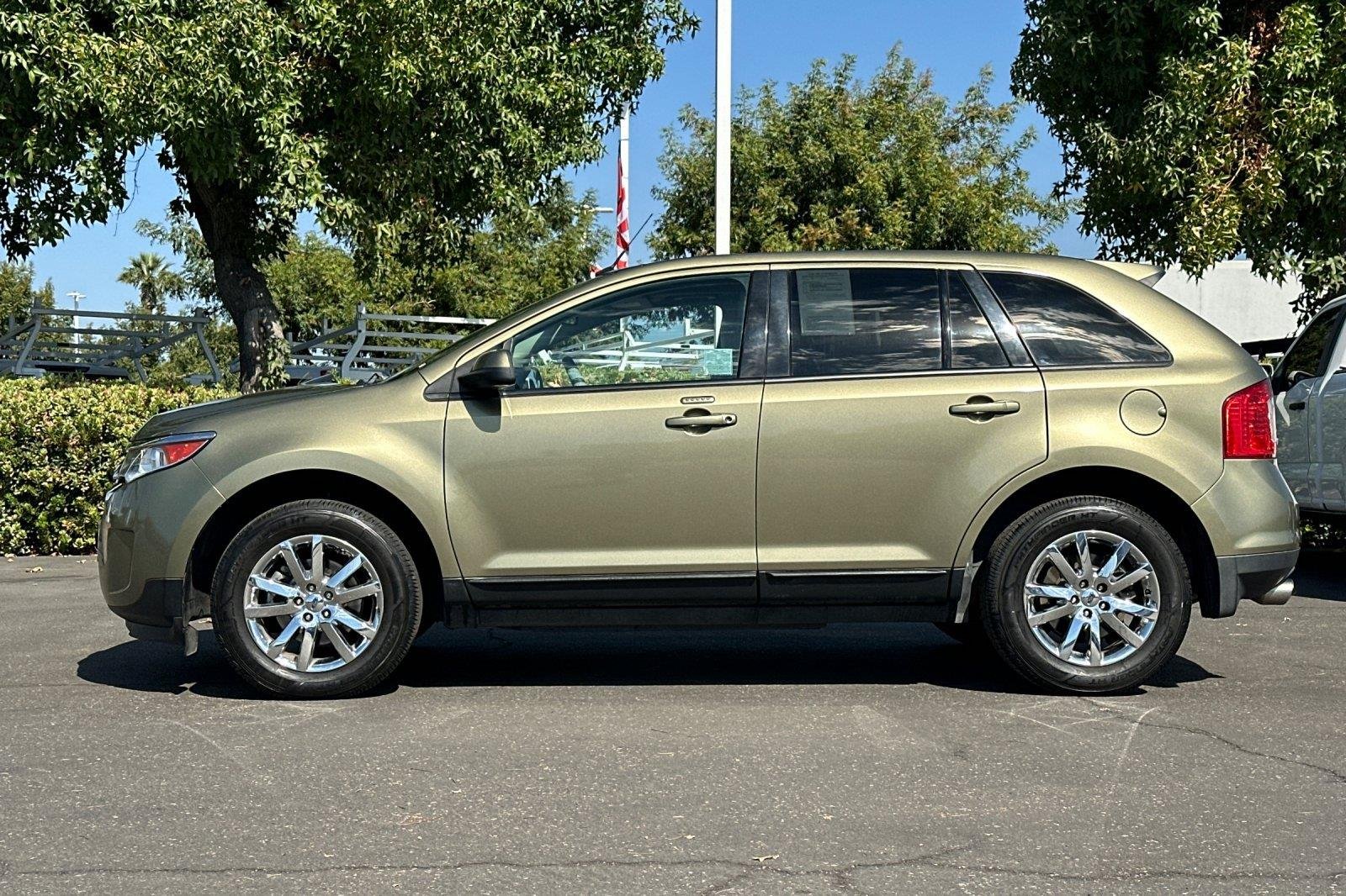 Used 2013 Ginger Ale Metallic Ford SEL image 6