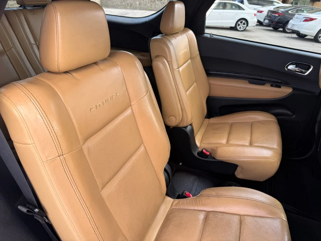 Used 2016 White Dodge Citadel image 17