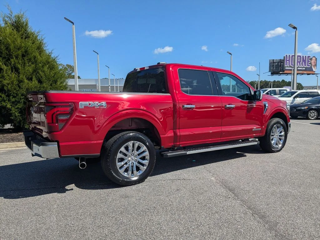 Used 2025 Red Ford Lariat image 4