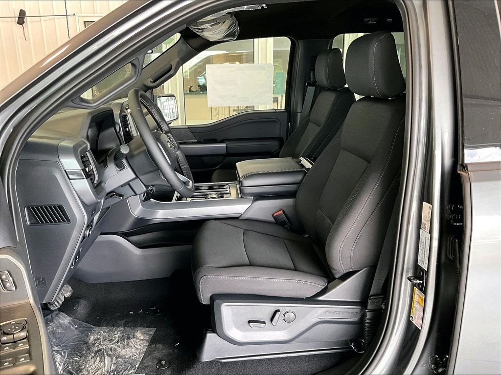 New 2026 Gray Ford XLT image 11