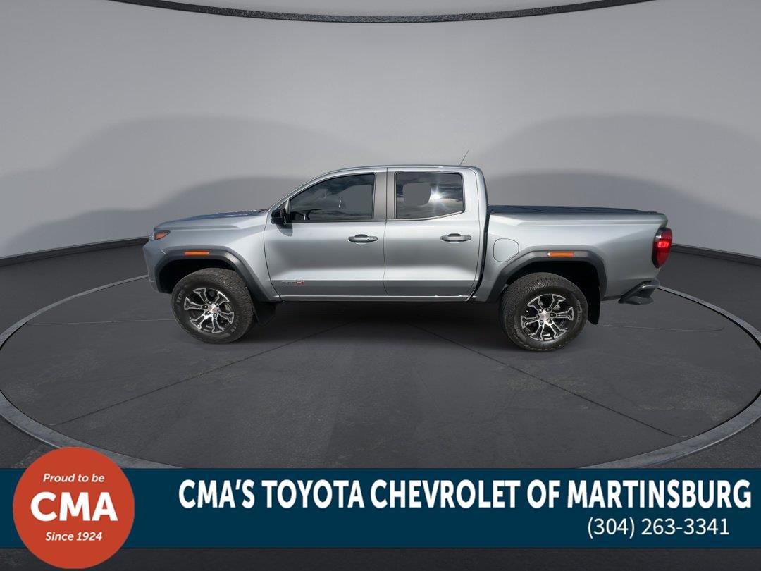 Used 2025 Sterling Metallic GMC 4WD AT4 image 5