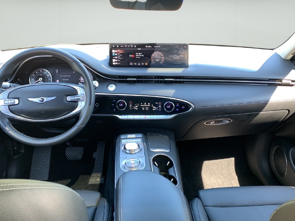 2023 GENESIS GV70 Standard - Photo 20