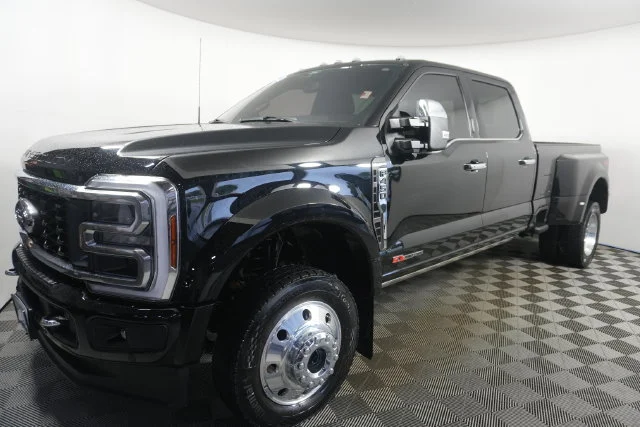 Used 2024 Agate Black Metallic Ford Platinum image 7