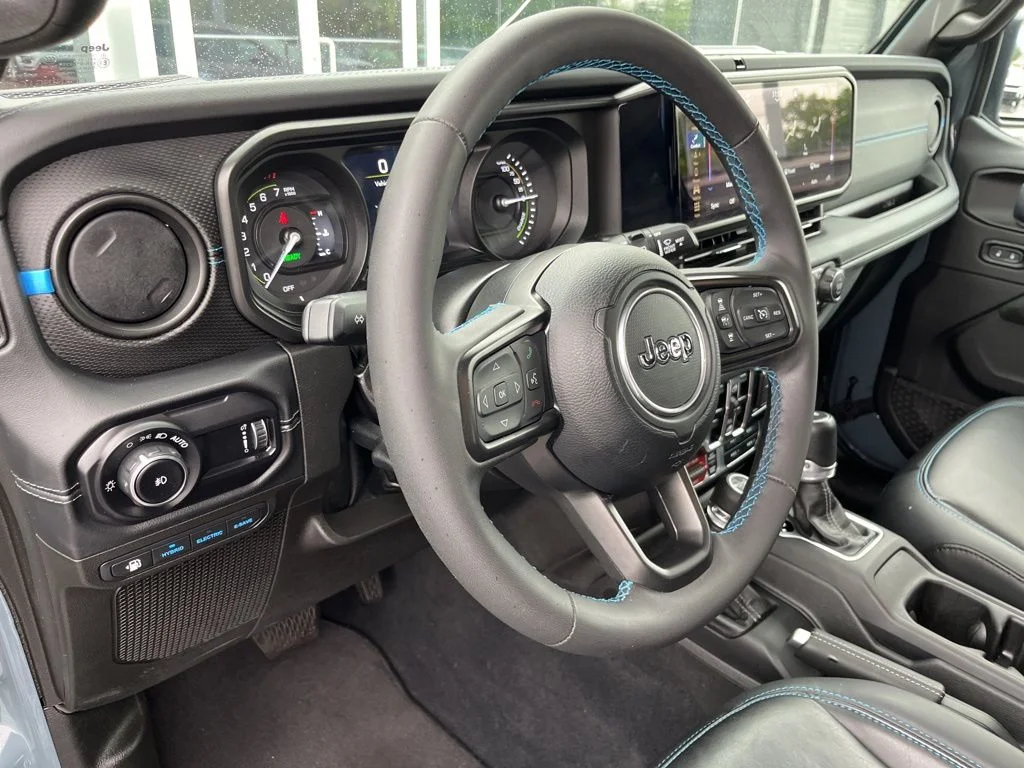 1C4RJXR65RW176878