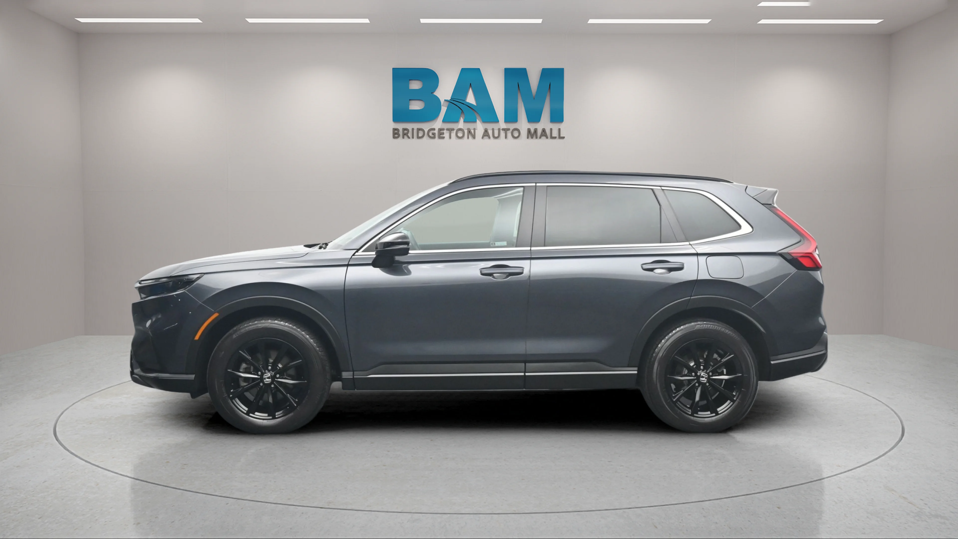 Used 2024  Honda Sport image 4