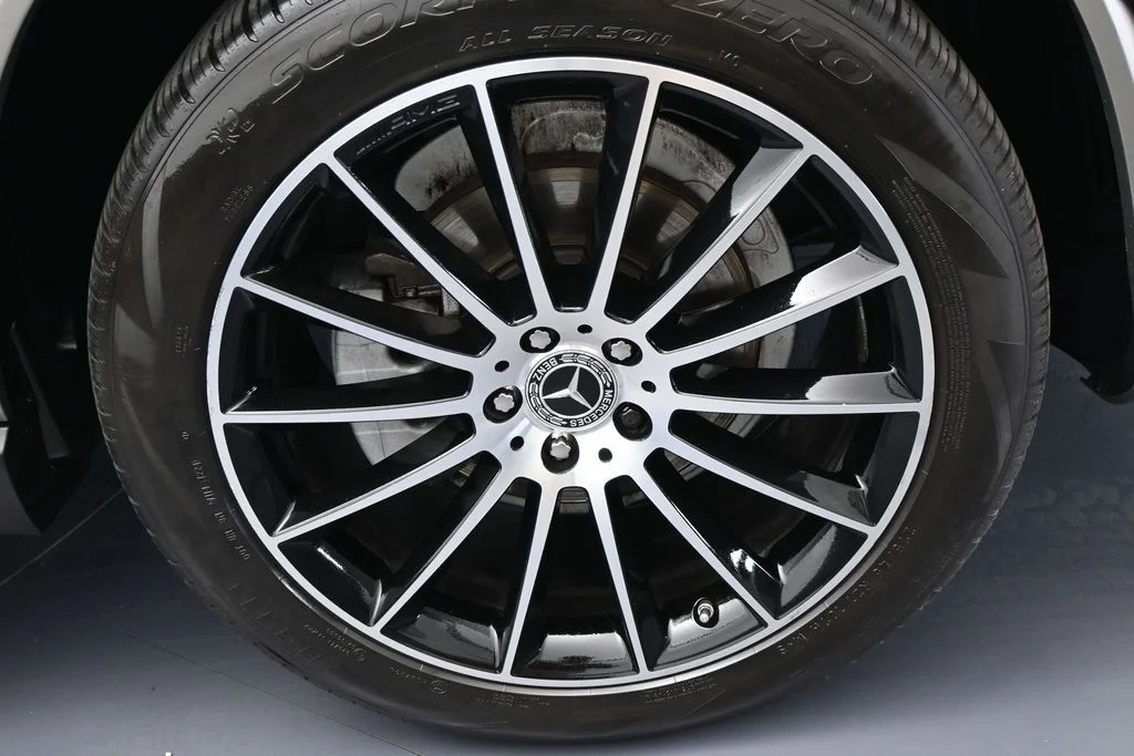 Used 2022 Gold Mercedes-Benz GLE 350 image 48
