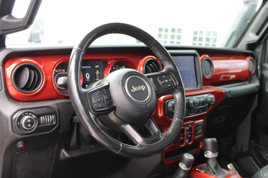 Used 2021 Gray Jeep Sport image 27