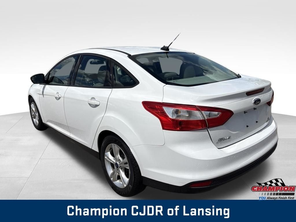 Used 2014 White Ford SE image 5