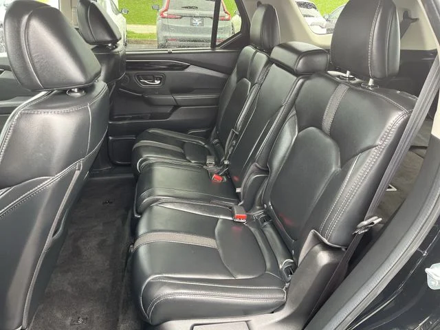 Used 2025 Black Honda Touring image 26