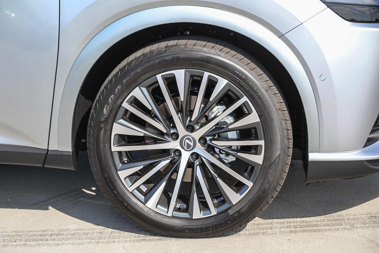 2026 Lexus RX 350 Premium - Photo 9