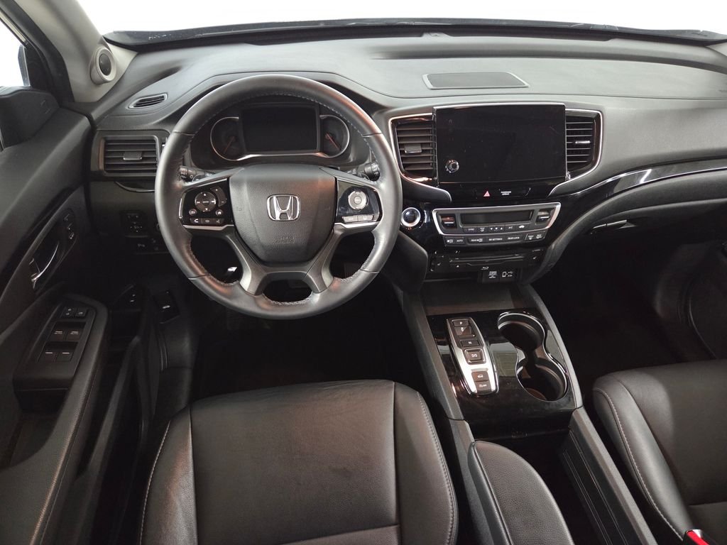 Used 2022  Honda Touring image 16