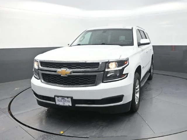 Used 2017 White Chevrolet LS image 3