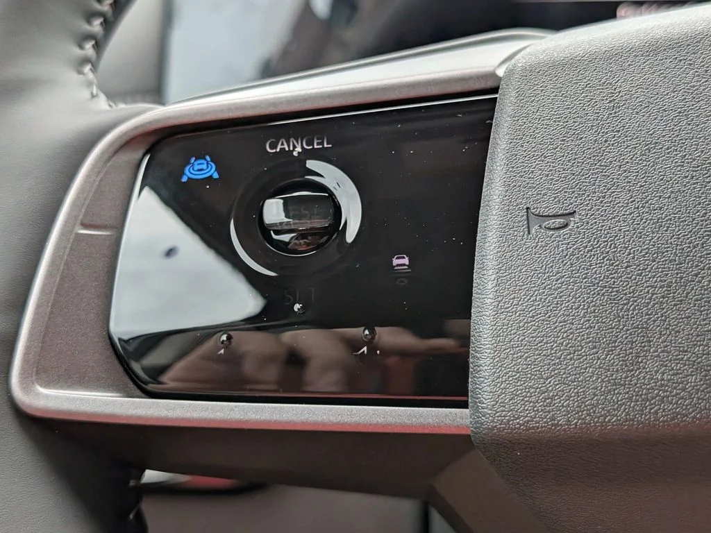 New 2026 Gun Metallic Nissan SL image 25
