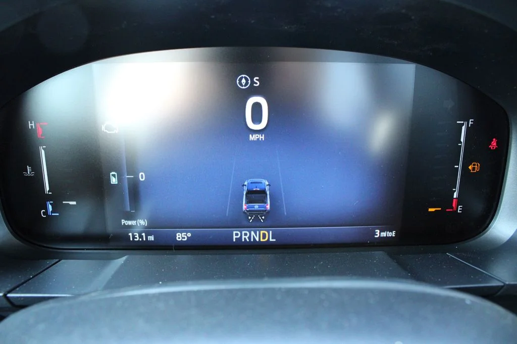 New 2026 Carbonized Gray Metallic Ford XLT image 40