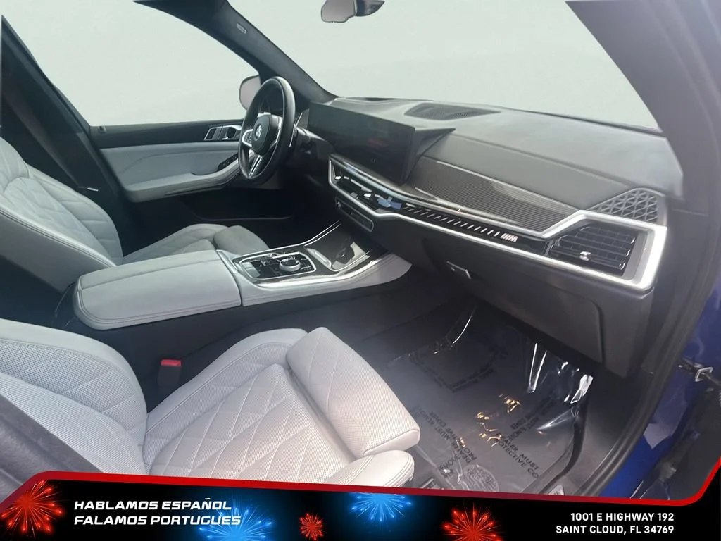 Used 2024 Blue BMW M60i image 30