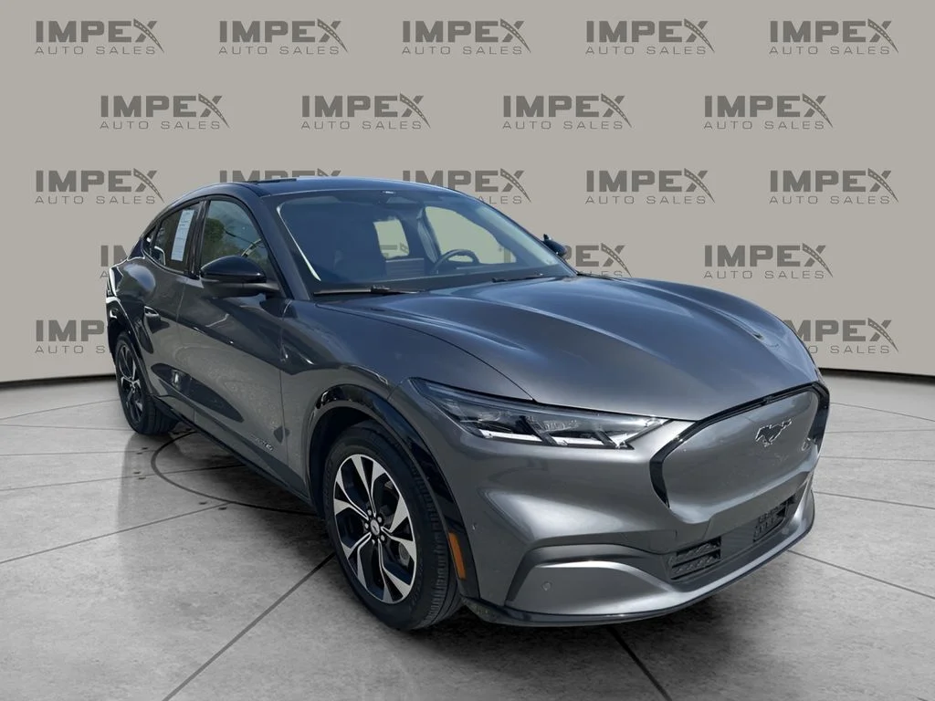 Used 2023 Gray Ford Premium image 7