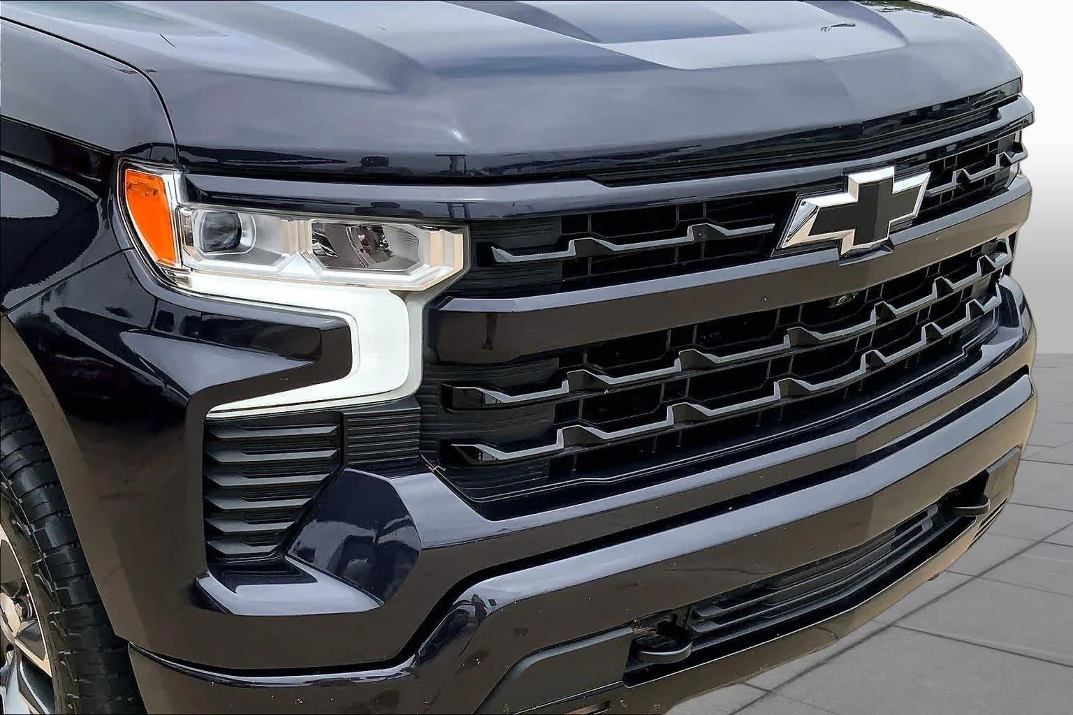 Used 2022 Dark Ash Metallic Chevrolet RST image 29