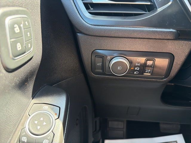 Used 2021 Blue Metallic Ford Titanium image 27