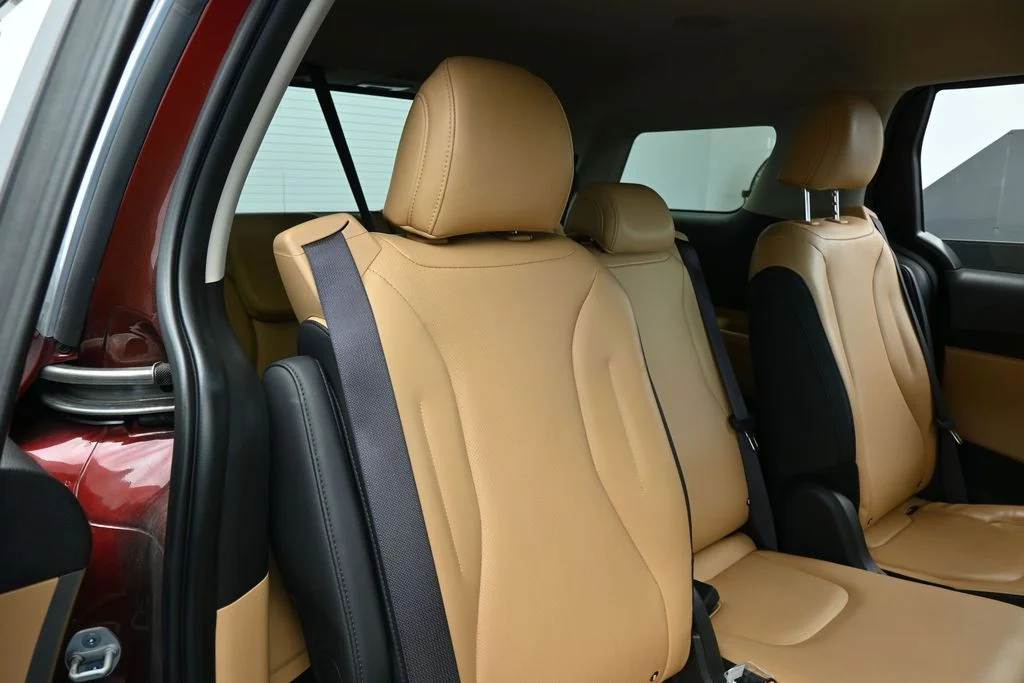 Used 2024 Flare Red Kia LX image 35