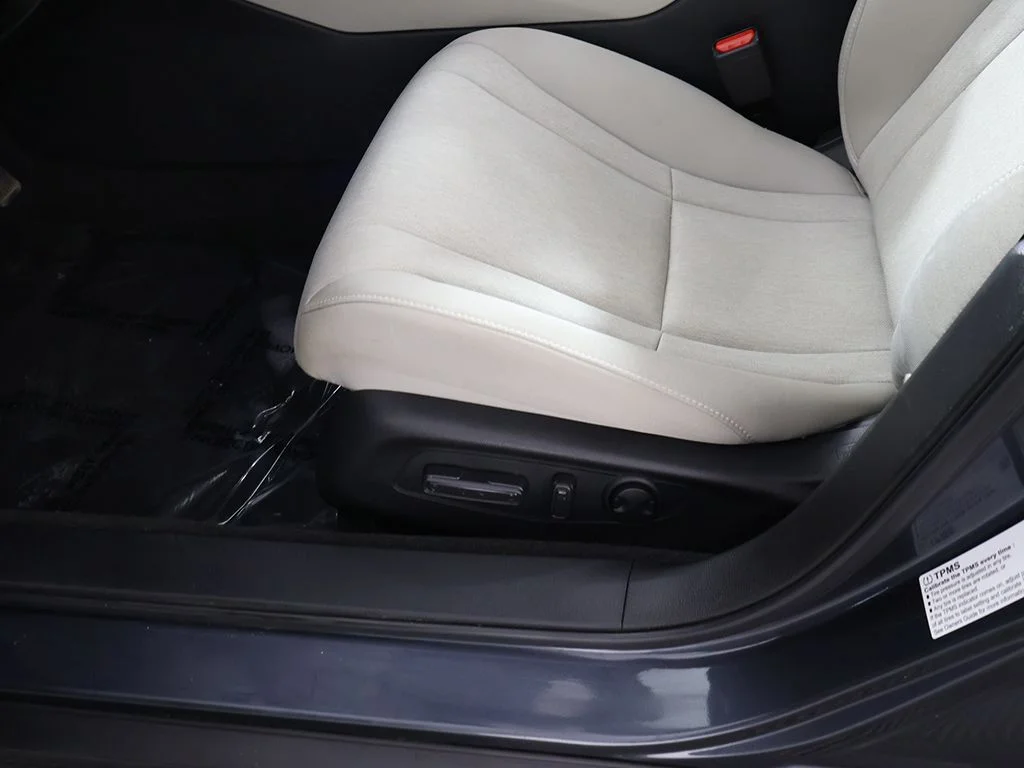 Used 2023 Gray Metallic Honda EX image 31
