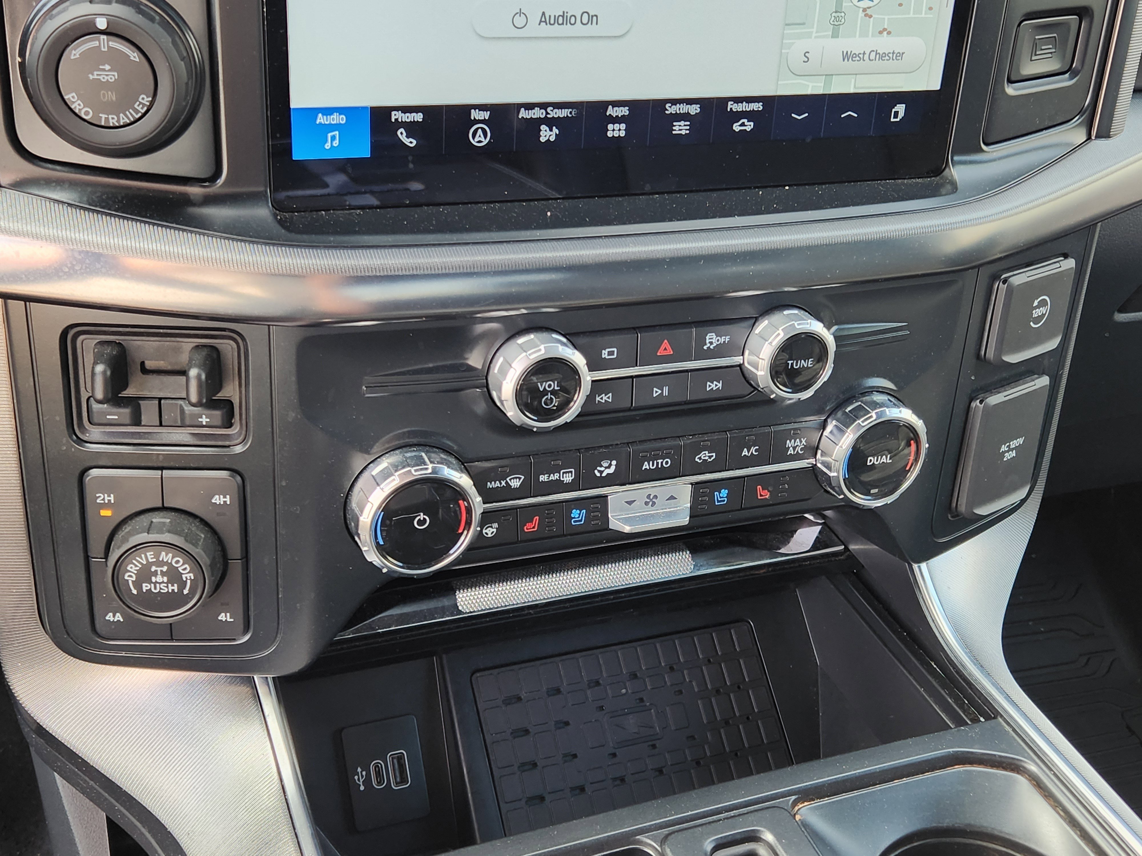 Used 2025 Star White Metallic Tri Coat Ford Platinum image 20