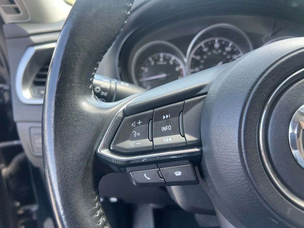 Used 2019 Blue Mazda Touring image 10