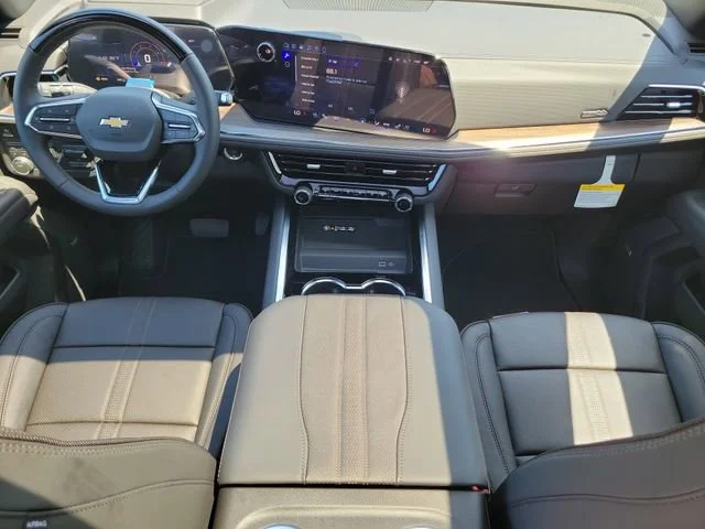 2026 Chevrolet Suburban High Country - Photo 16