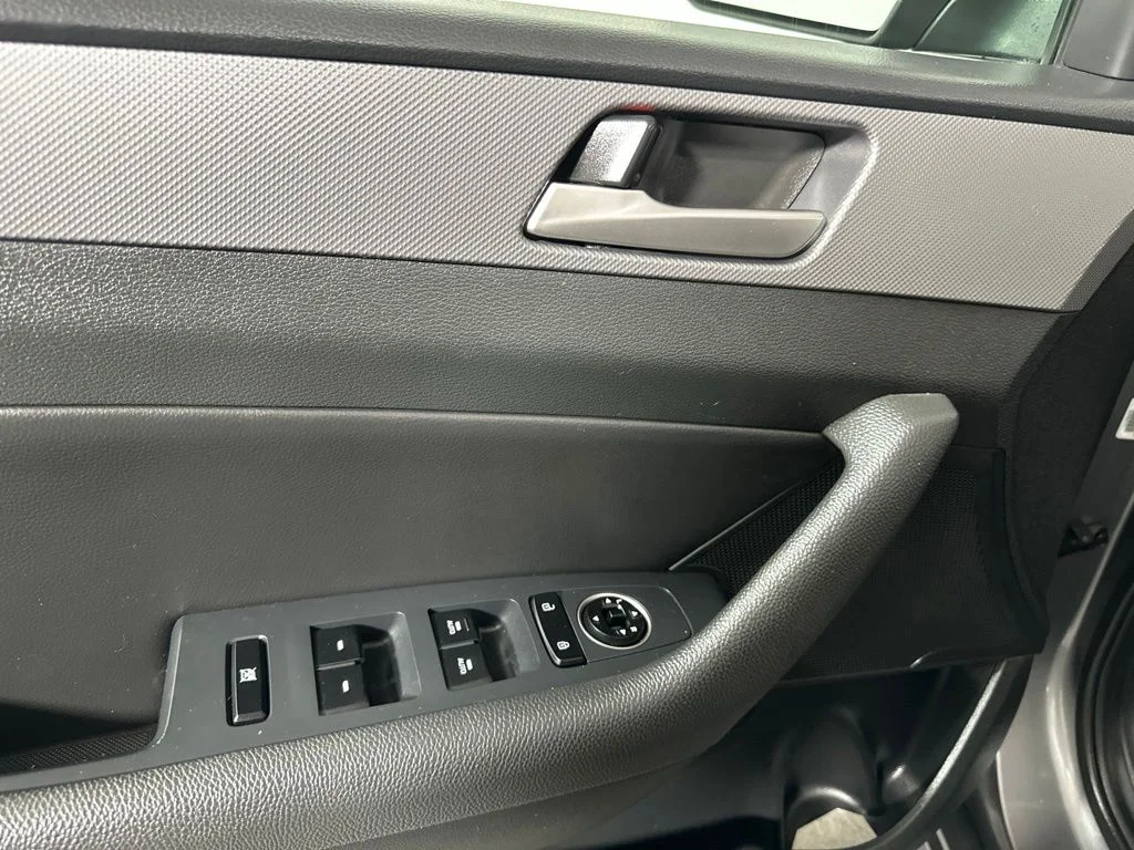 Used 2019 Machine Gray Hyundai SEL image 9