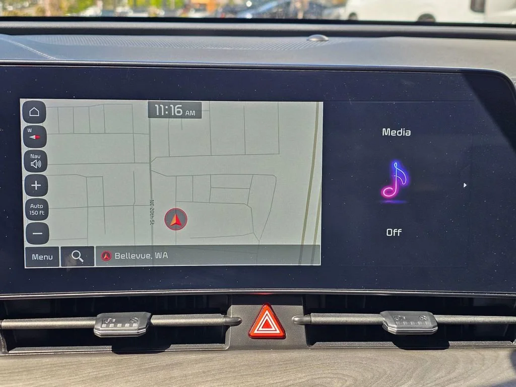 Used 2024  Kia X-Pro Prestige image 30