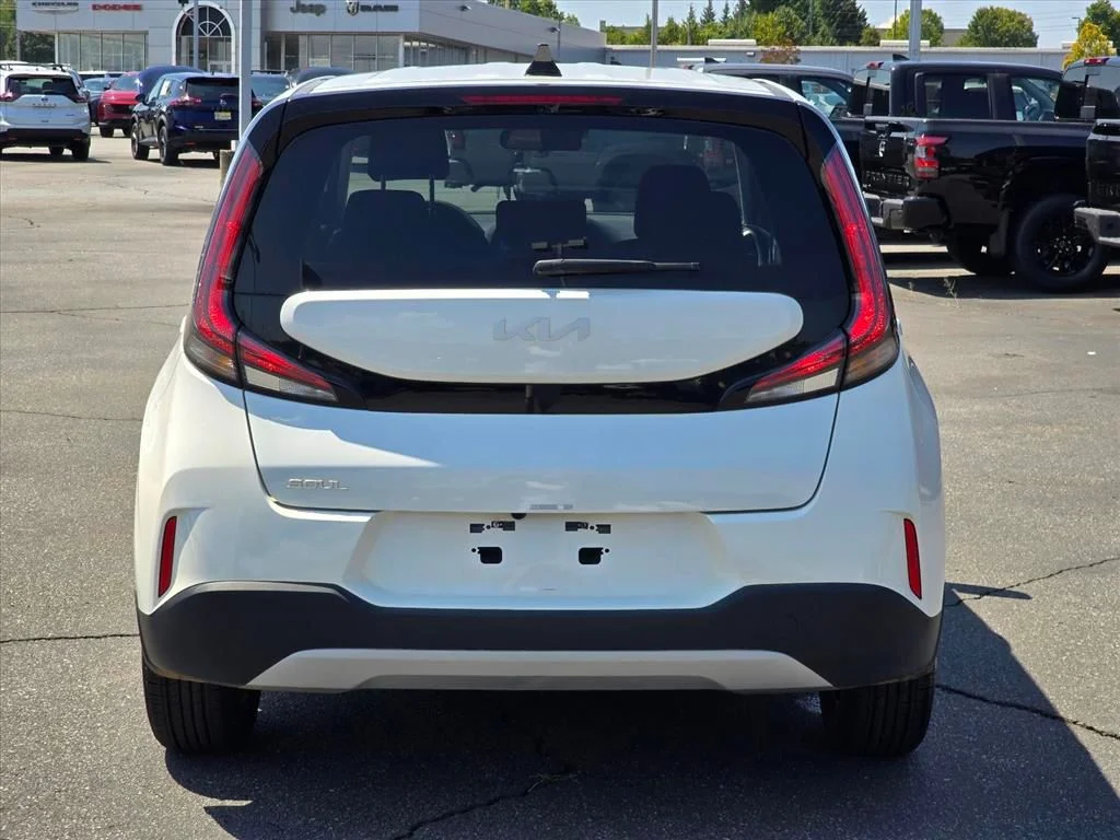 Used 2024 White Kia LX image 25
