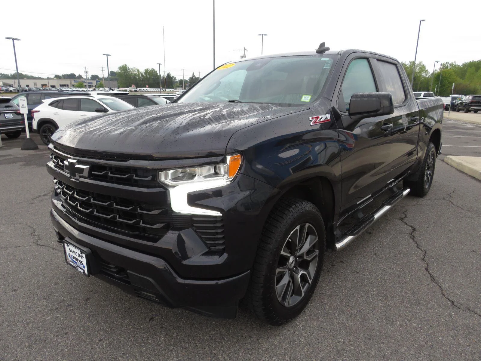 Used 2022 DARK ASH METALLIC Chevrolet RST image 10
