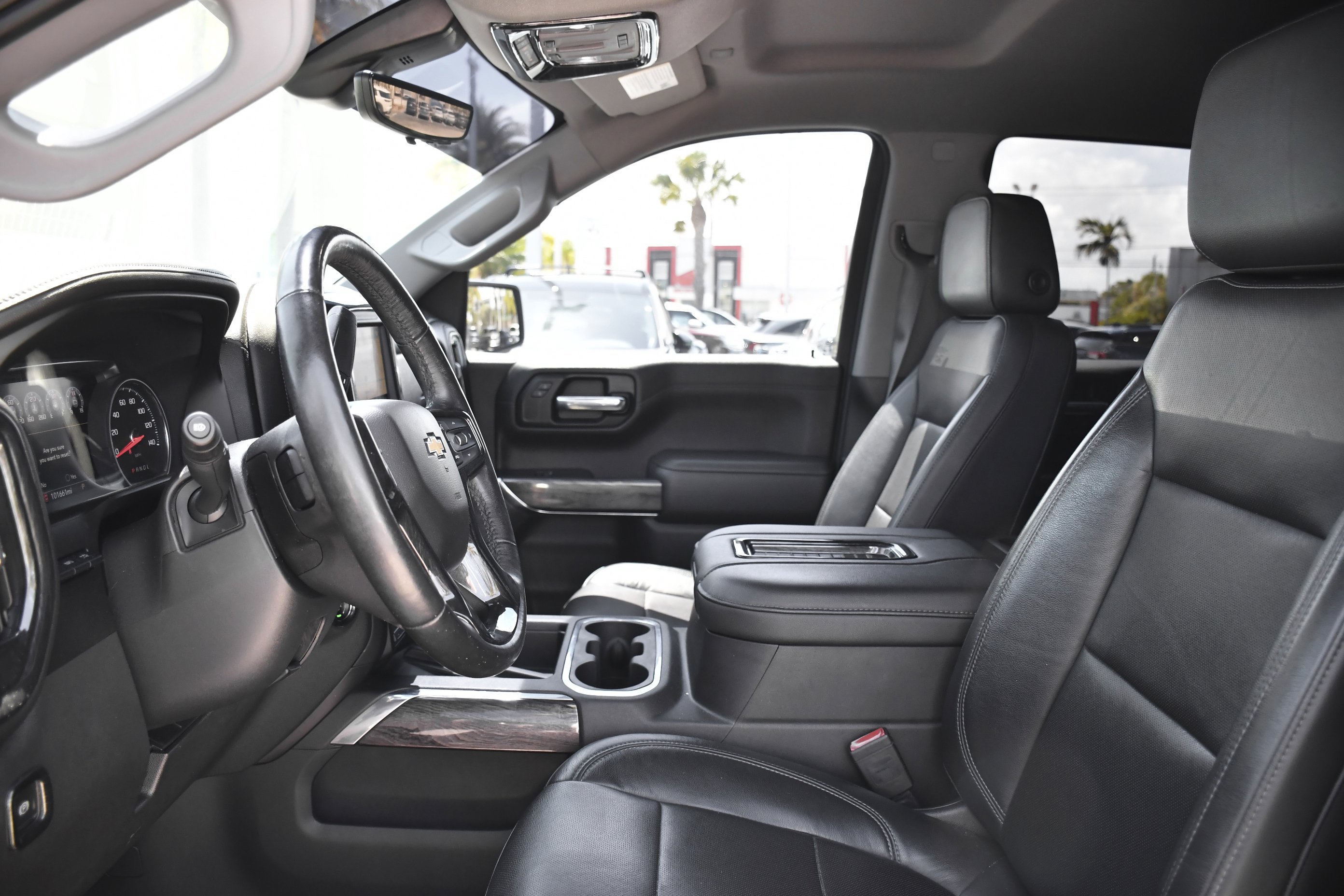 Used 2020 Black Chevrolet LTZ image 18