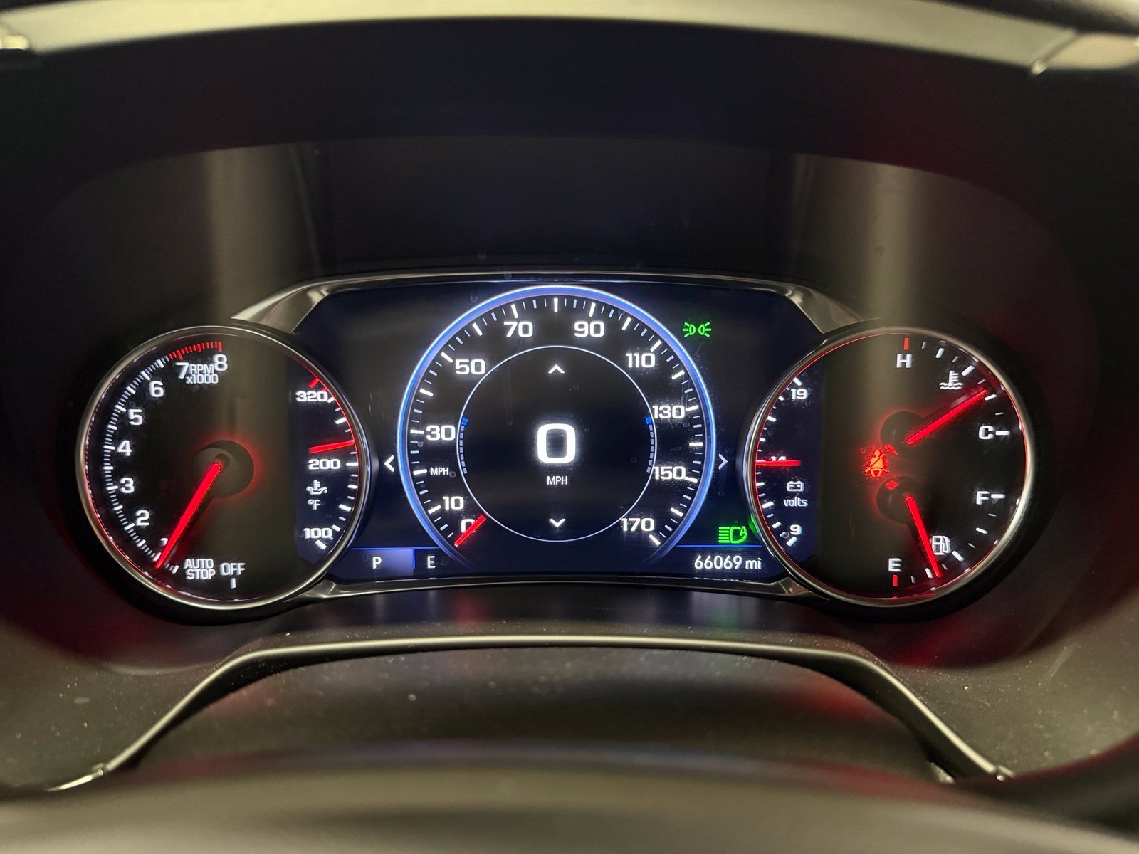 Used 2023 Red Chevrolet RS image 11