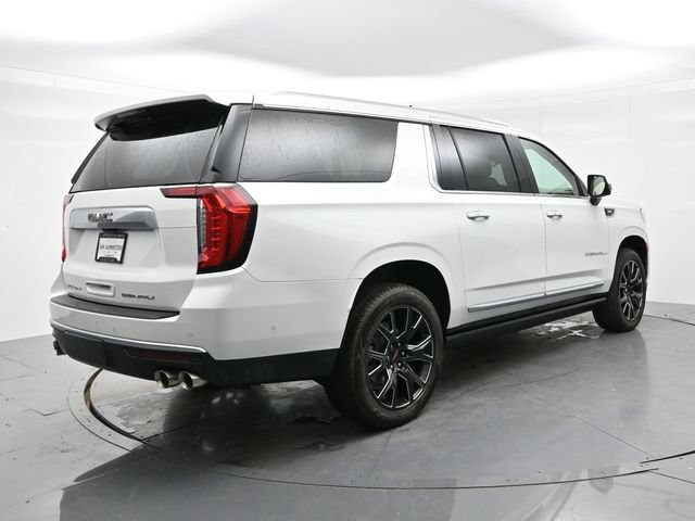 Used 2023 WHITE FROST TRICOAT GMC Denali image 7