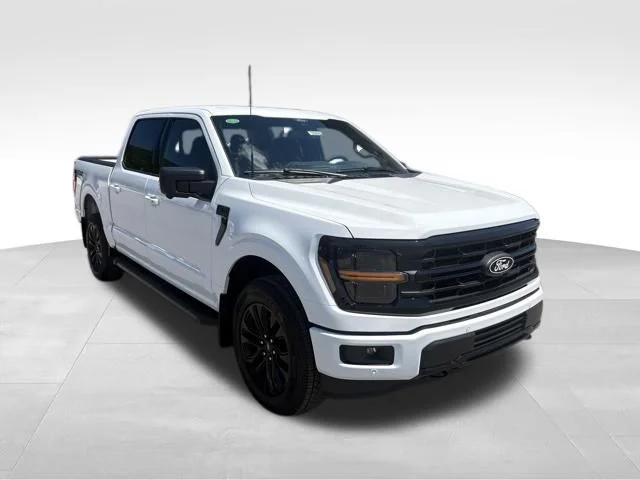 New 2026 White Ford XLT image 9