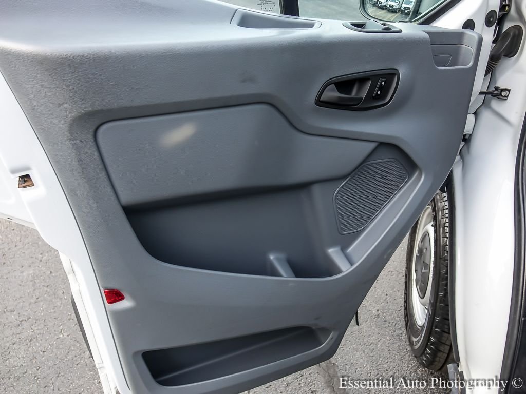 Used 2018 Oxford White Ford XL image 18